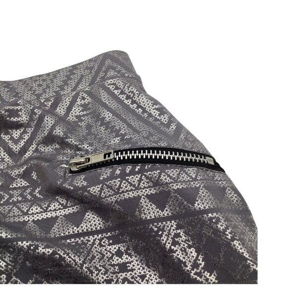 Scream & Shout Girls Aztec Pattern Skirt L Gray With Zipper & Pockets - Picture 10 of 12